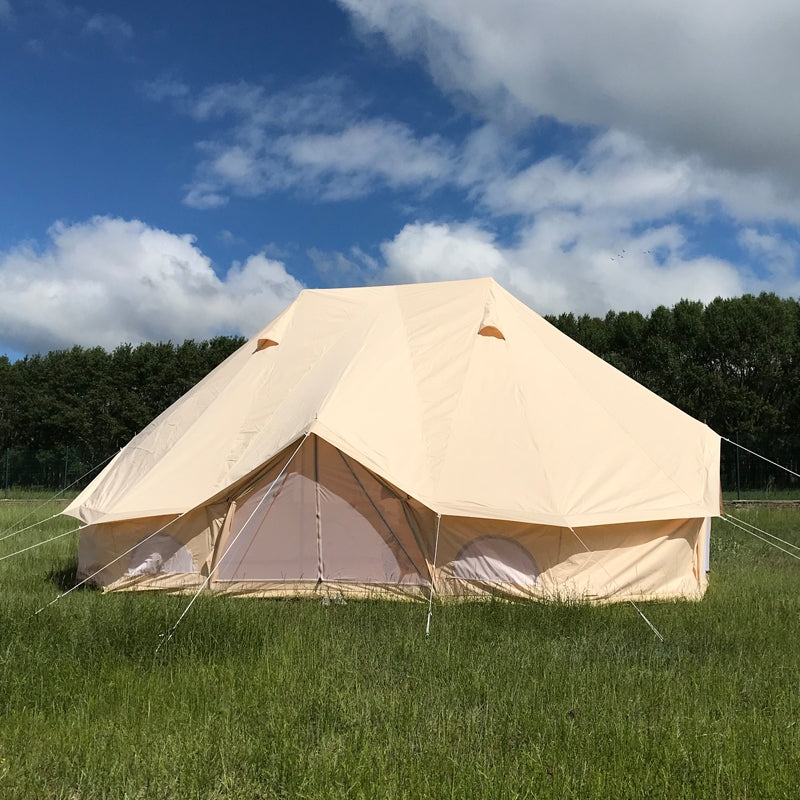 Canvas Emperor Bell Tent - Free Space
